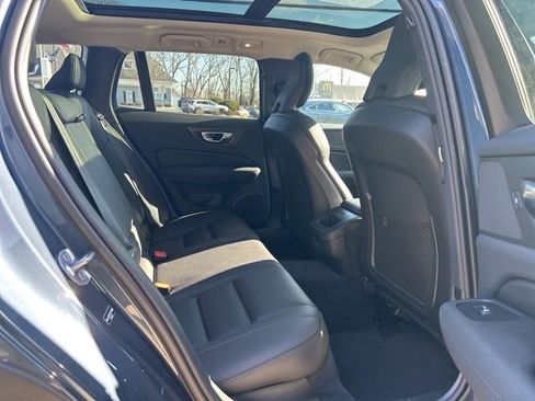 Certified 2025 Volvo V60 B5 Cross Country Plus image 13