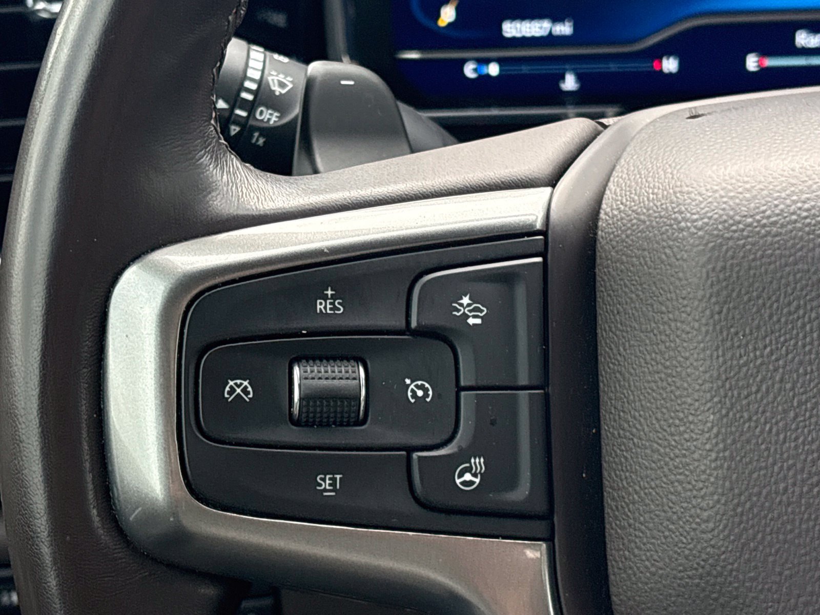 Used 2023 Chevrolet Silverado 1500 LTZ AWD/4WD image 30