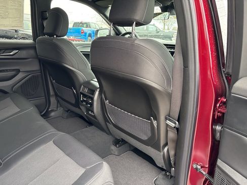 New 2026 Jeep Grand Cherokee Laredo AWD/4WD image 48