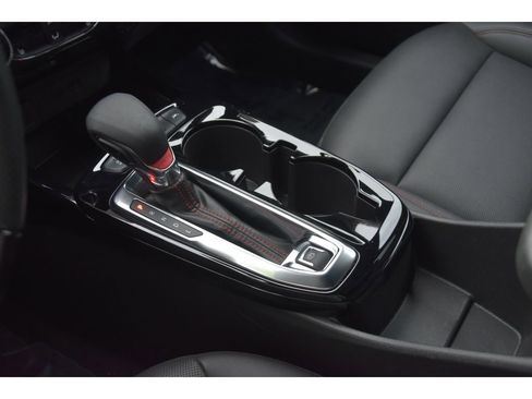 Used 2024 Chevrolet Trax RS w/ Driver Confidence Package image 29