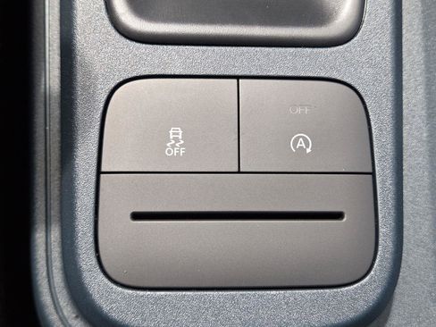 New 2026 Ford Maverick Lobo AWD/4WD image 32