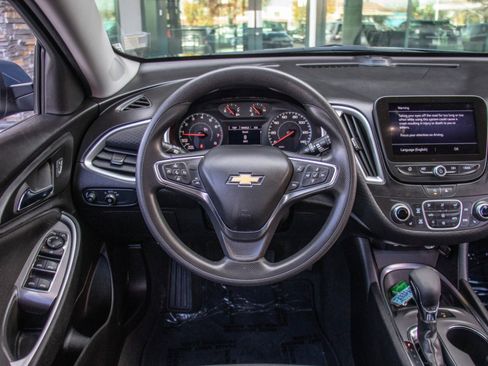 Used 2024 Chevrolet Malibu LT image 12