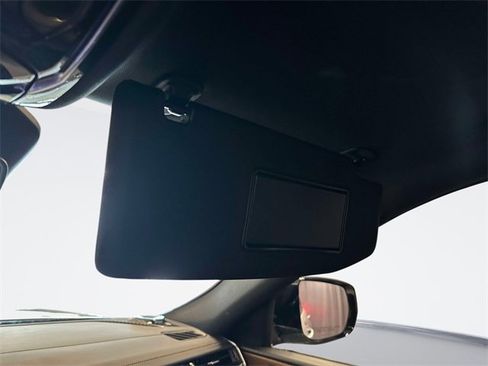 Used 2022 Jeep Grand Cherokee Summit w/ Luxury Tech Group V image 30