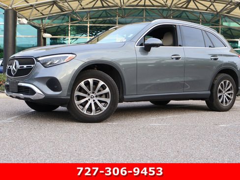 Certified 2023 Mercedes-Benz GLC 300 4MATIC w/ Exclusive Trim Package image 1