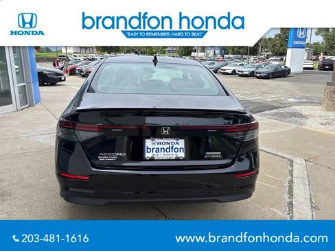 Used 2024 Honda Accord Sport image 5