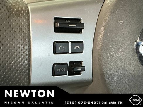 Used 2015 Nissan Frontier S RWD image 14