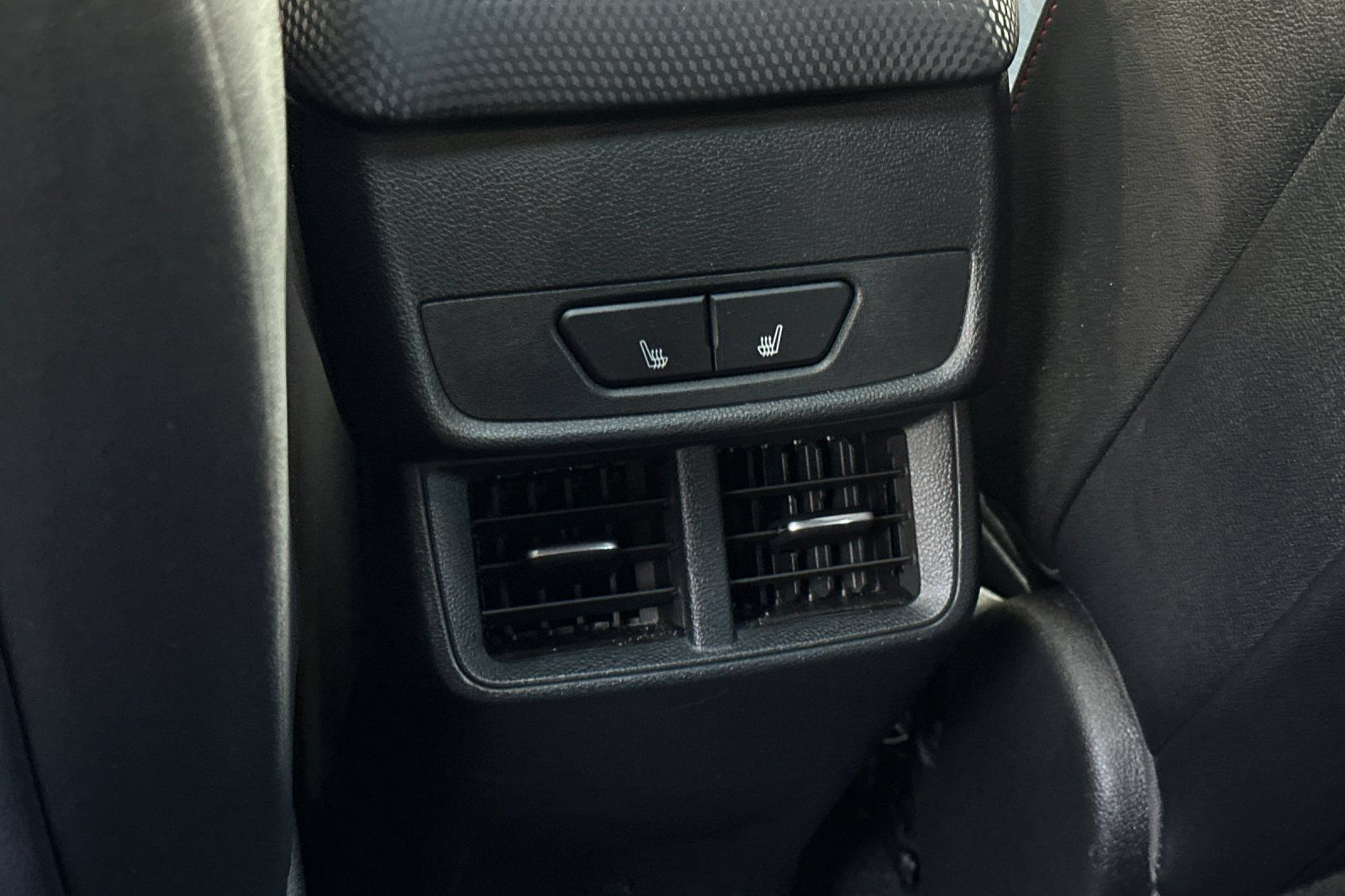 Used 2025 Chevrolet Equinox RS w/ Convenience Package III AWD/4WD image 15