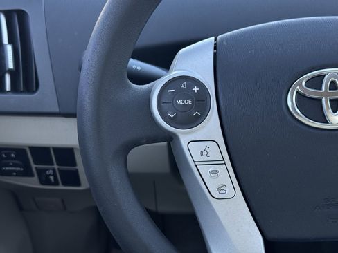 Used 2011 Toyota Prius Three image 24