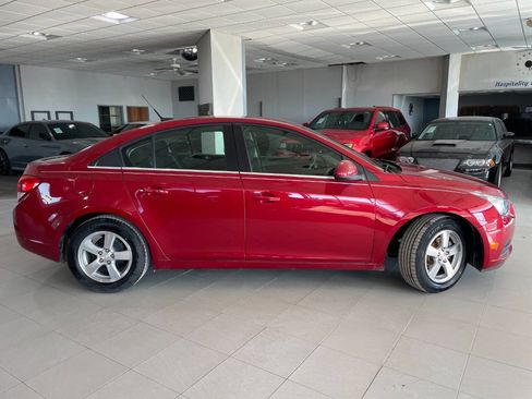 Used 2014 Chevrolet Cruze LT image 8