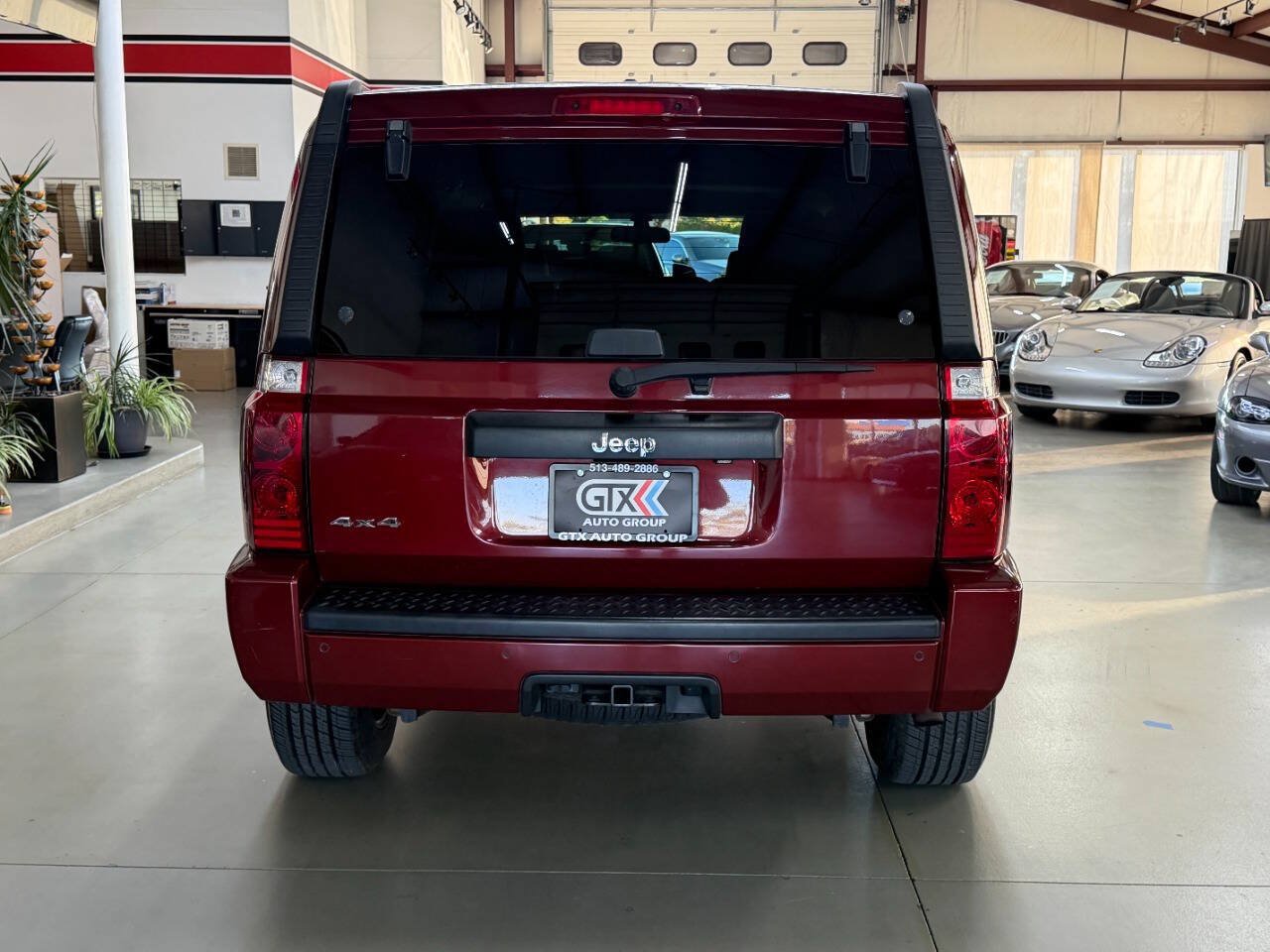 Used 2007 Jeep Commander Sport AWD/4WD image 3