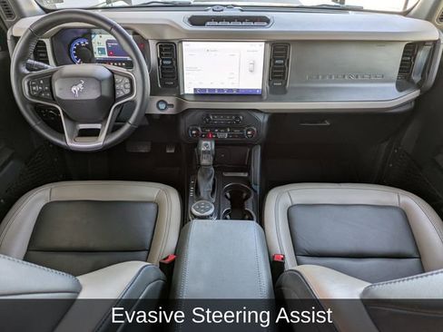 Used 2024 Ford Bronco Wildtrak image 18