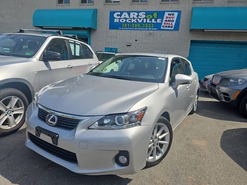 Used 2012 Lexus CT 200h Premium w/ Premium Audio Pkg FWD image 2