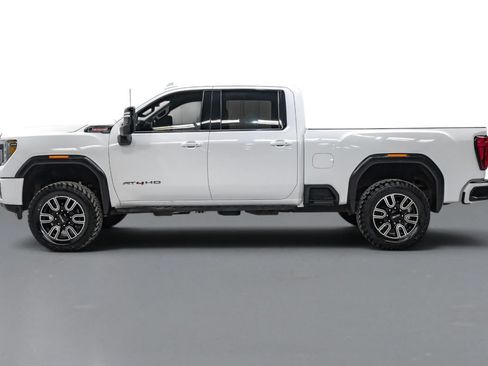 Used 2023 GMC Sierra 2500 AT4 AWD/4WD image 9