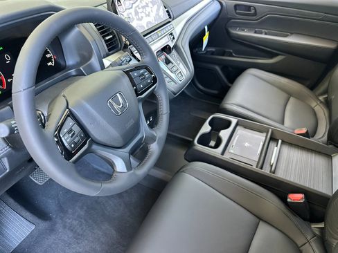 New 2026 Honda Odyssey EX-L image 10