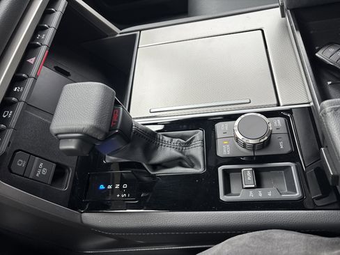 Used 2025 Toyota Sequoia Limited w/ TRD Off-Road Package image 26