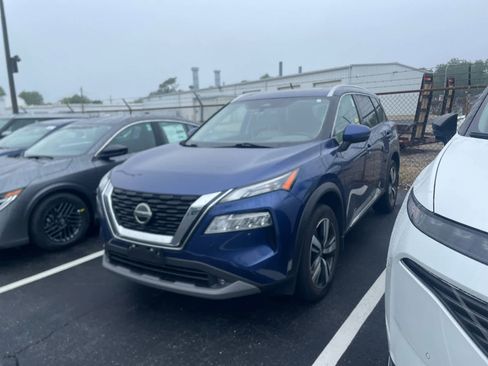 Used 2021 Nissan Rogue SL AWD/4WD image 1