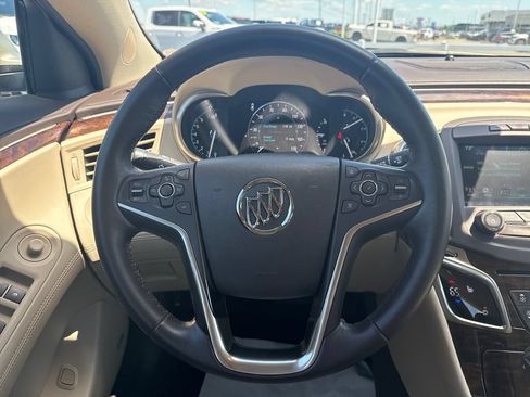 Used 2016 Buick LaCrosse Leather w/ Experience Buick Package FWD image 18