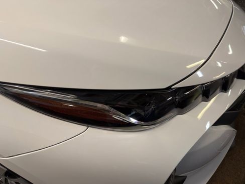 Used 2021 Toyota Prius Prime LE w/ Carpet Mat Package (TMS) FWD image 28
