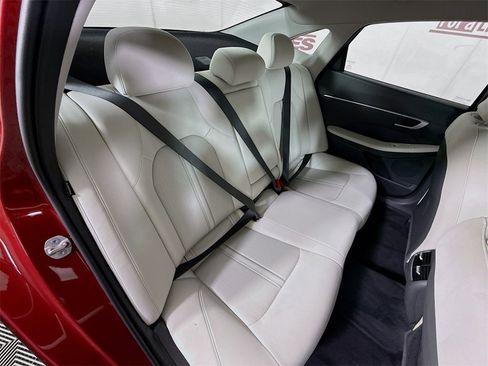 Certified 2024 Hyundai Sonata SEL image 29