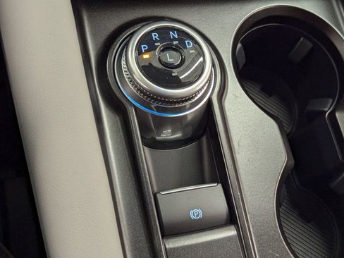 New 2026 Ford Explorer Active w/ Active Comfort Package image 13