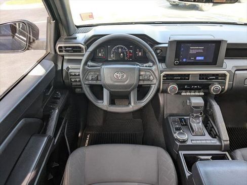 Certified 2025 Toyota Tacoma SR AWD/4WD image 17