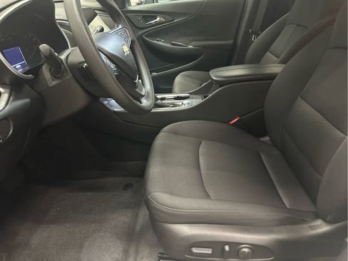Used 2024 Chevrolet Malibu LT image 13