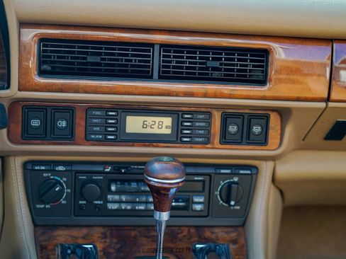 Used 1994 Jaguar XJS 4.0 Convertible image 65