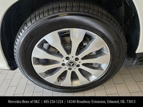 Used 2017 Mercedes-Benz GLS 450 4MATIC image 7