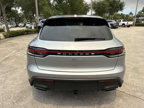 Used 2023 Porsche Macan AWD/4WD image 24