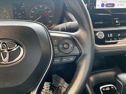 Used 2024 Toyota Corolla SE FWD image 12