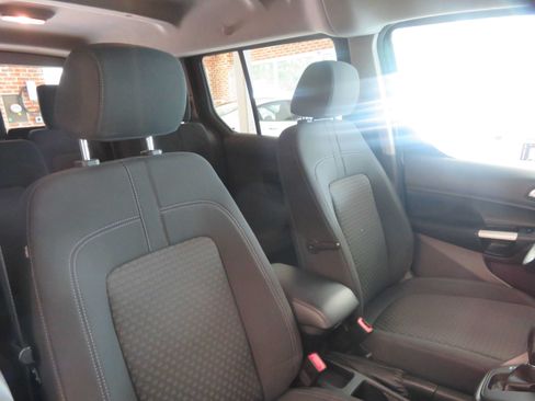 Used 2020 Ford Transit Connect XLT FWD image 27