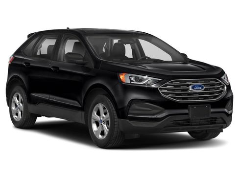 Used 2021 Ford Edge SE image 15