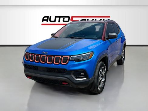 Used 2022 Jeep Compass Trailhawk w/ Trailhawk Elite Group AWD/4WD image 3
