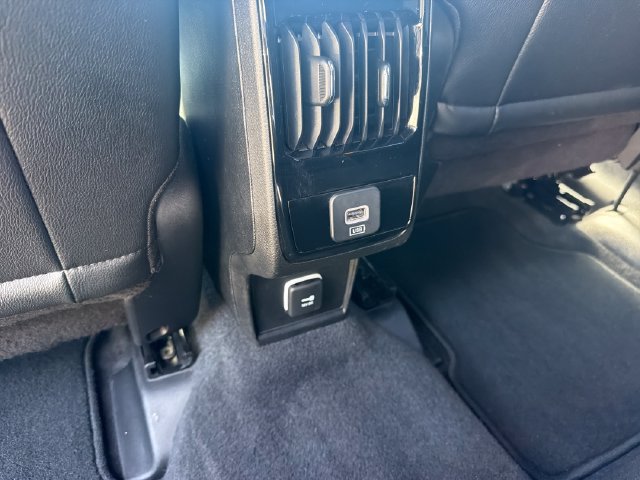 Used 2024 Jeep Compass Latitude AWD/4WD image 20