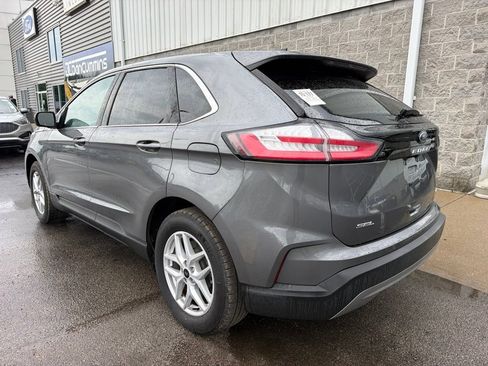 Used 2024 Ford Edge SEL AWD/4WD image 4