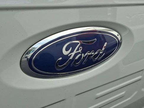 Used 2023 Ford F150 XLT w/ Equipment Group 302A High AWD/4WD image 4