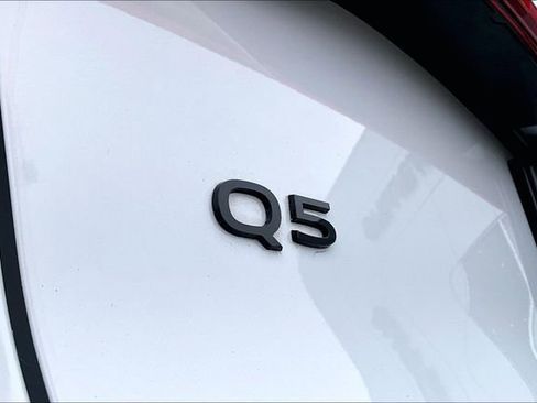 Used 2025 Audi Q5 Premium Plus w/ Premium Plus image 23