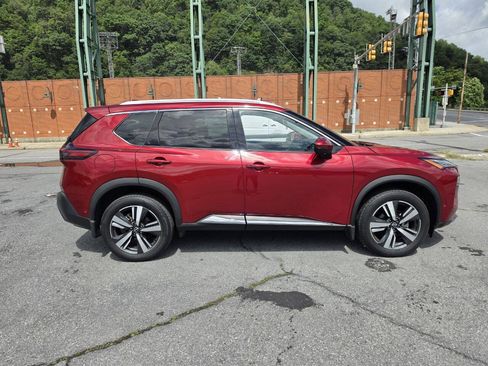 Used 2023 Nissan Rogue SL w/ SL Premium Package AWD/4WD image 11