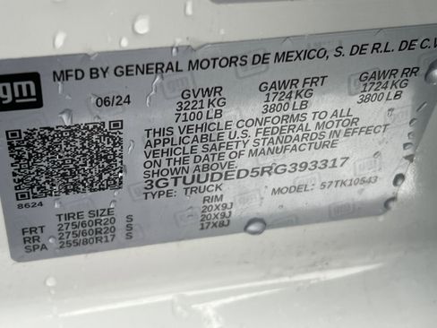 Used 2024 GMC Sierra 1500 SLT w/ SLT Premium Plus Package image 59