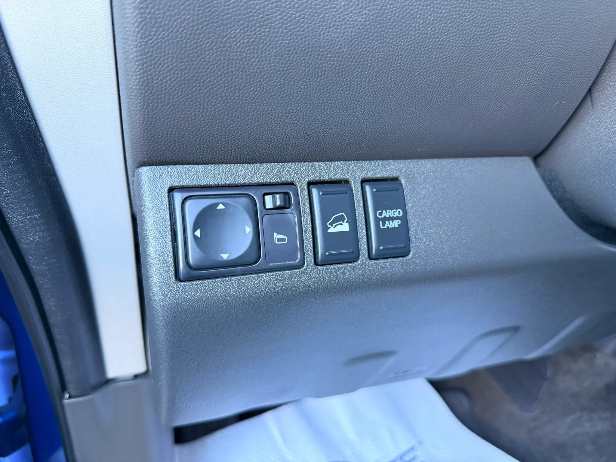 Used 2015 Nissan Frontier PRO-4X w/ Pro-4x Luxury Package AWD/4WD image 19