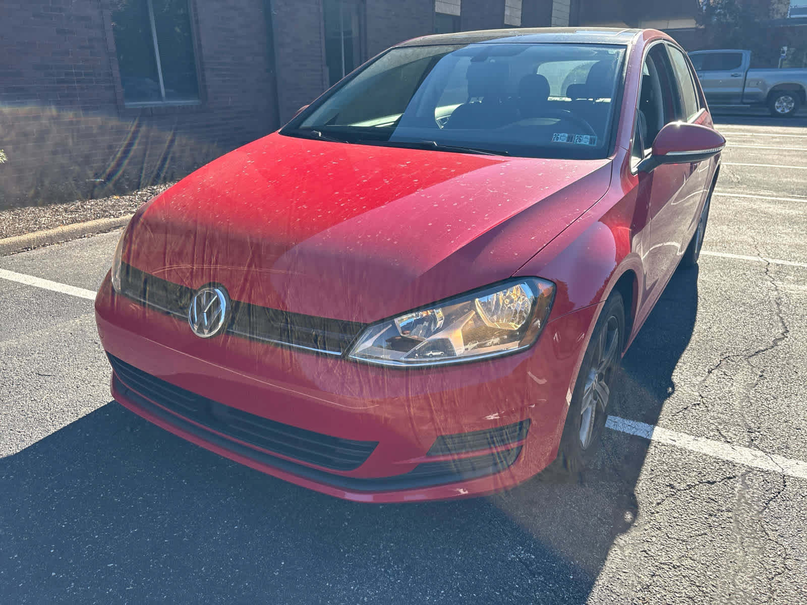 Used 2017 Volkswagen Golf Wolfsburg Edition FWD image 1