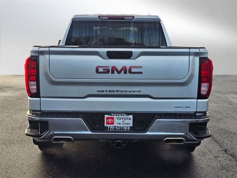 Used 2021 GMC Sierra 1500 SLE image 4