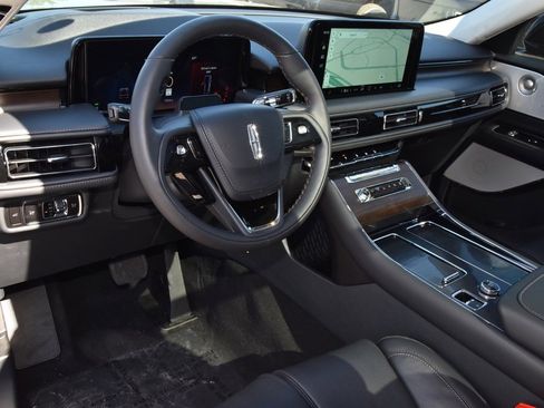 New 2026 Lincoln Aviator Reserve image 35