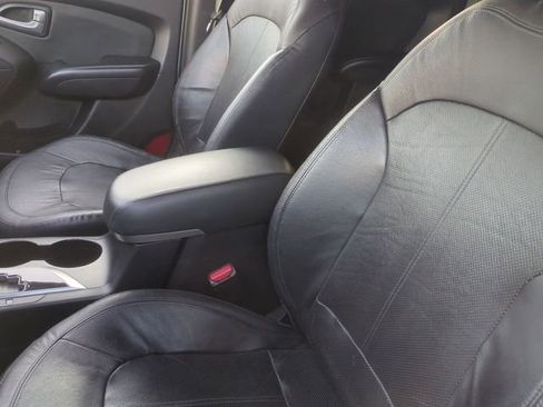 Used 2012 Hyundai Tucson Limited w/ Premium Pkg AWD/4WD image 12
