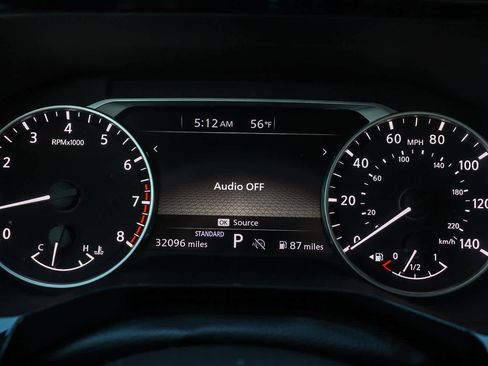 Used 2023 Nissan Pathfinder SV image 18