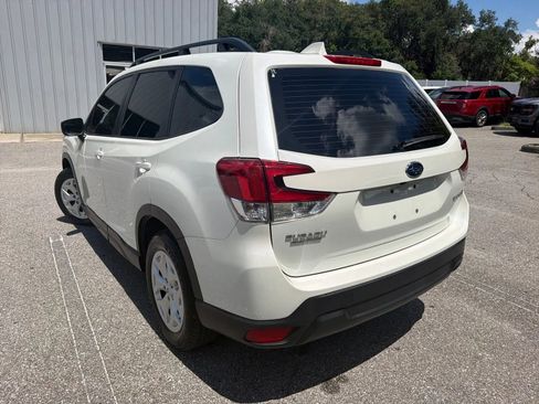 Used 2023 Subaru Forester AWD/4WD image 10