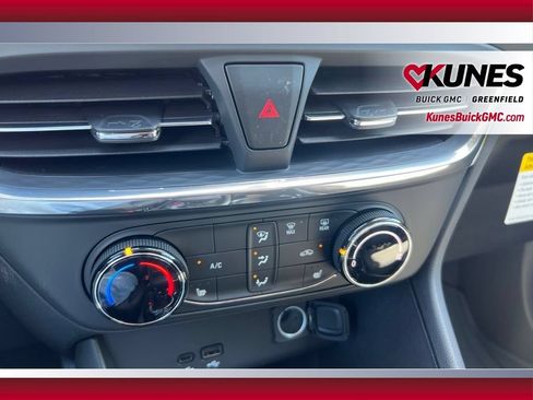 New 2026 Buick Encore GX Preferred w/ Comfort Package AWD/4WD image 27
