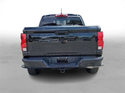Used 2024 Chevrolet Colorado Trail Boss w/ Advanced Trailering Package AWD/4WD image 5