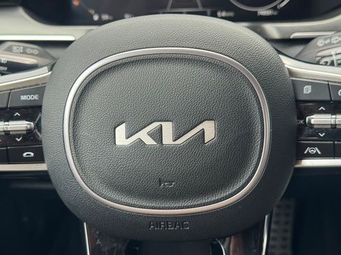 Certified 2022 Kia Sorento SX FWD image 22