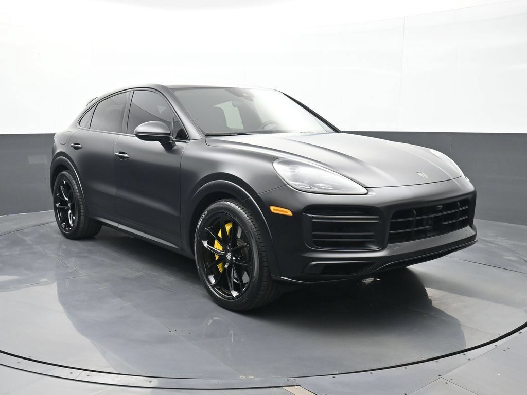 Certified 2022 Porsche Cayenne Turbo AWD/4WD image 19